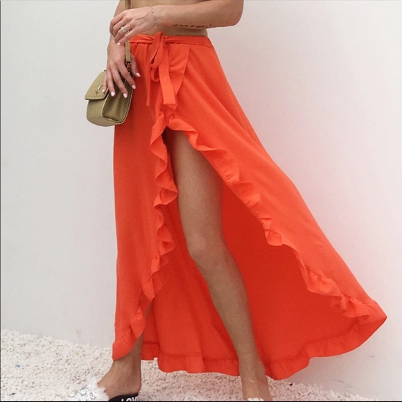 Dresses & Skirts - Ruffle Skirt